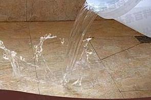 微山漏水维修 免砸砖防水材料该如何施工